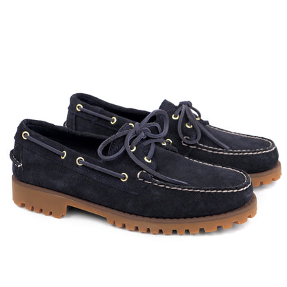 Lug Boat Shoe en gamuza Azul Marino, vista lateral del par