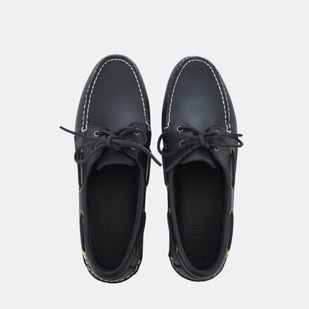 Classic Boat Shoe in Midnight Blue smooth leather, top-down view of the pair